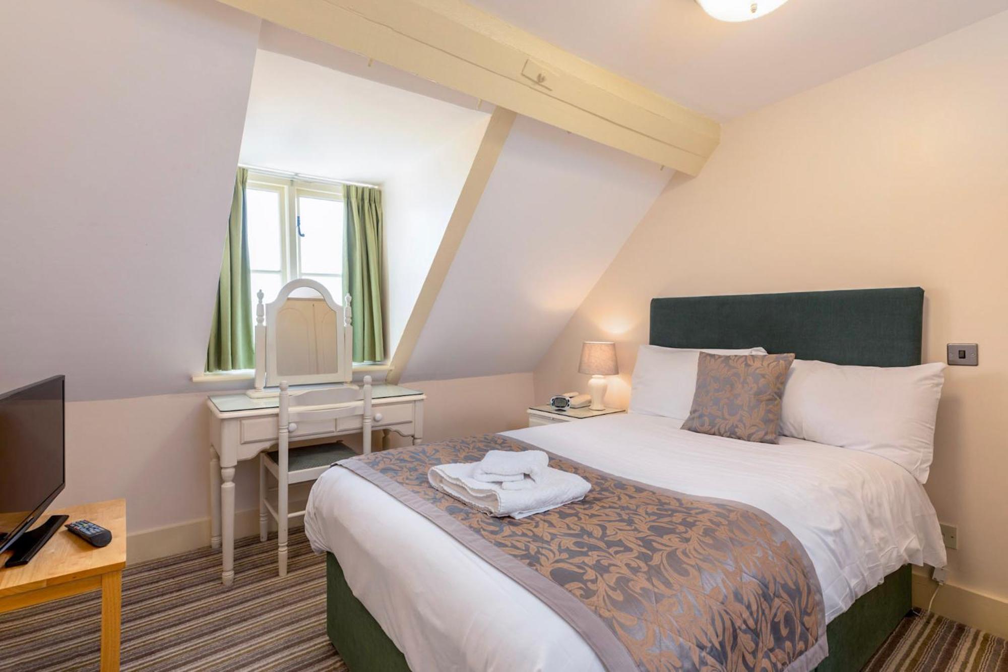 Swan Revived Hotel Milton Keynes Bagian luar foto
