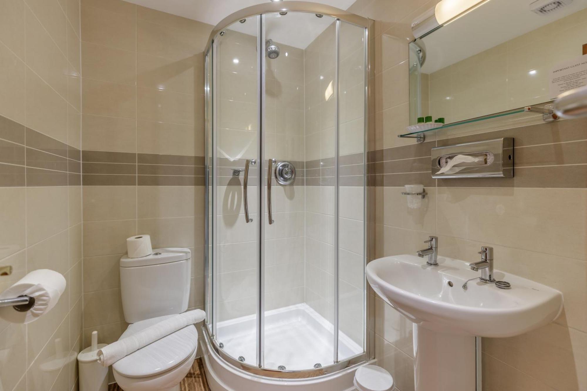 Swan Revived Hotel Milton Keynes Bagian luar foto