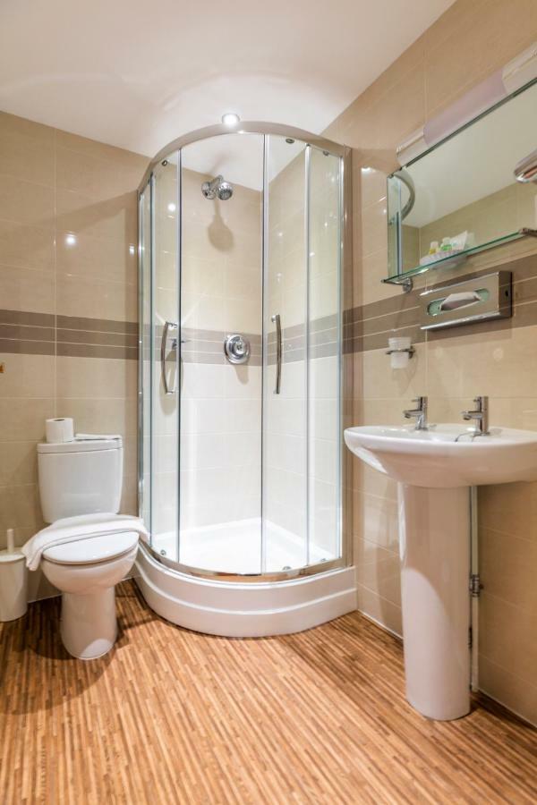 Swan Revived Hotel Milton Keynes Bagian luar foto